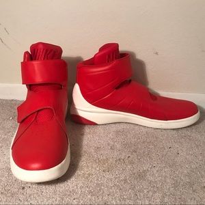 Nike Non-used shoes. Size 13 US.